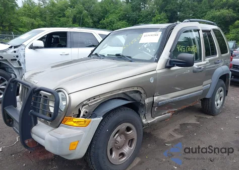 2005 Jeep Liberty Sport from USA, damaged, VIN 1J4GL48K65W502531